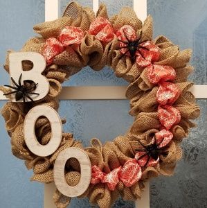 Handmade burlap Halloween wreath